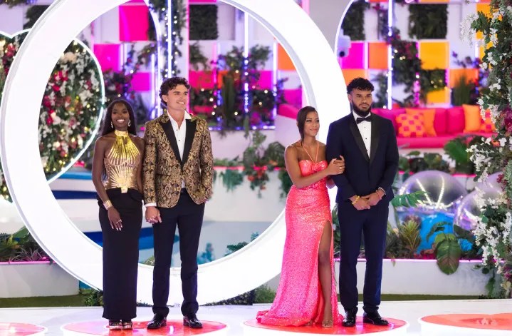 Olandria from Love Island—“Bama Barbie”—makes her Golden Globes debut Olandria from Love Island—“Bama Barbie”—makes her Golden Globes debut