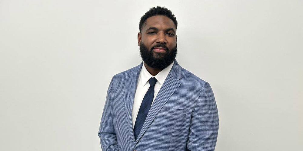 Lee High School hires new football coach Lee High School hires new football coach