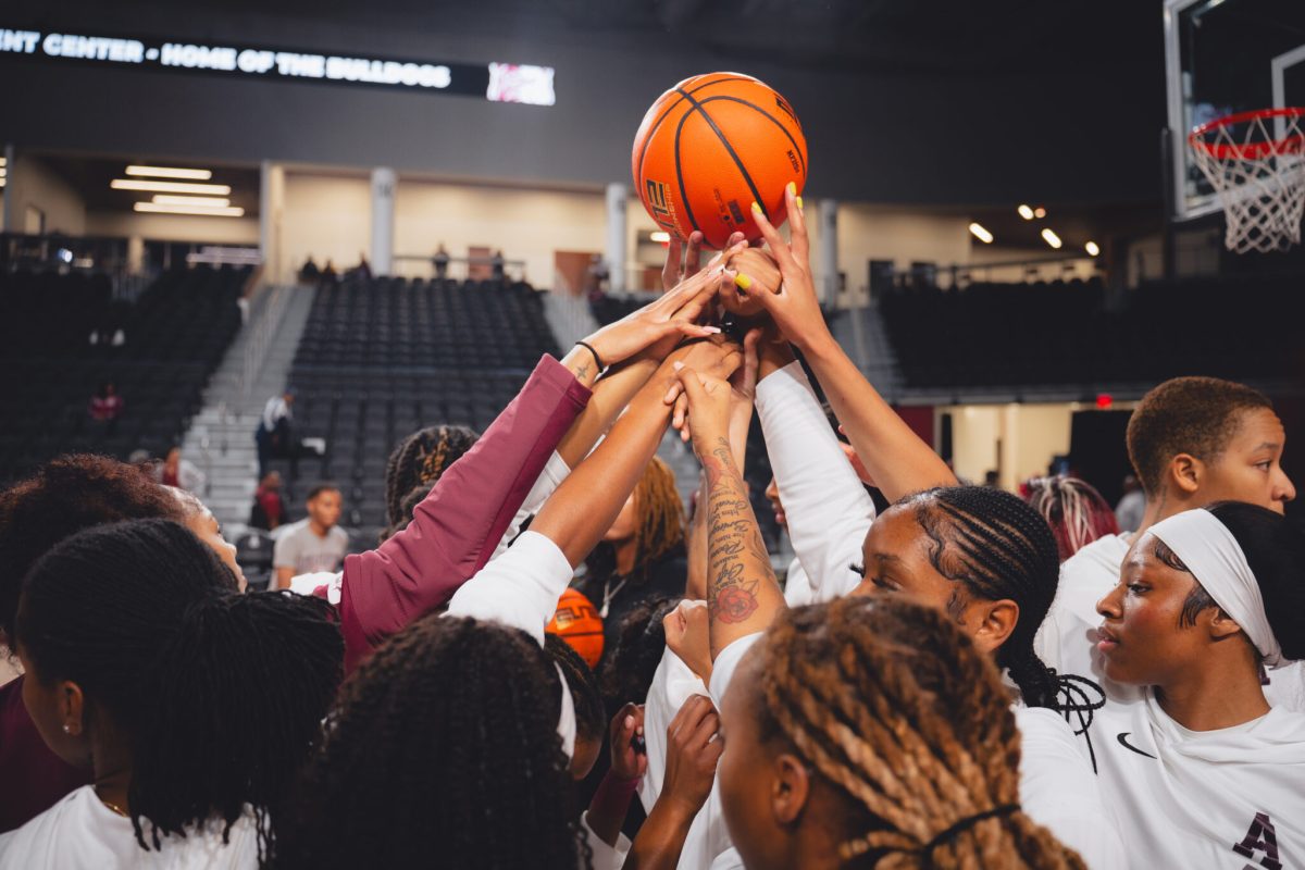 3 North Alabama basketball teams look to make a splash in March 3 North Alabama basketball teams look to make a splash in March