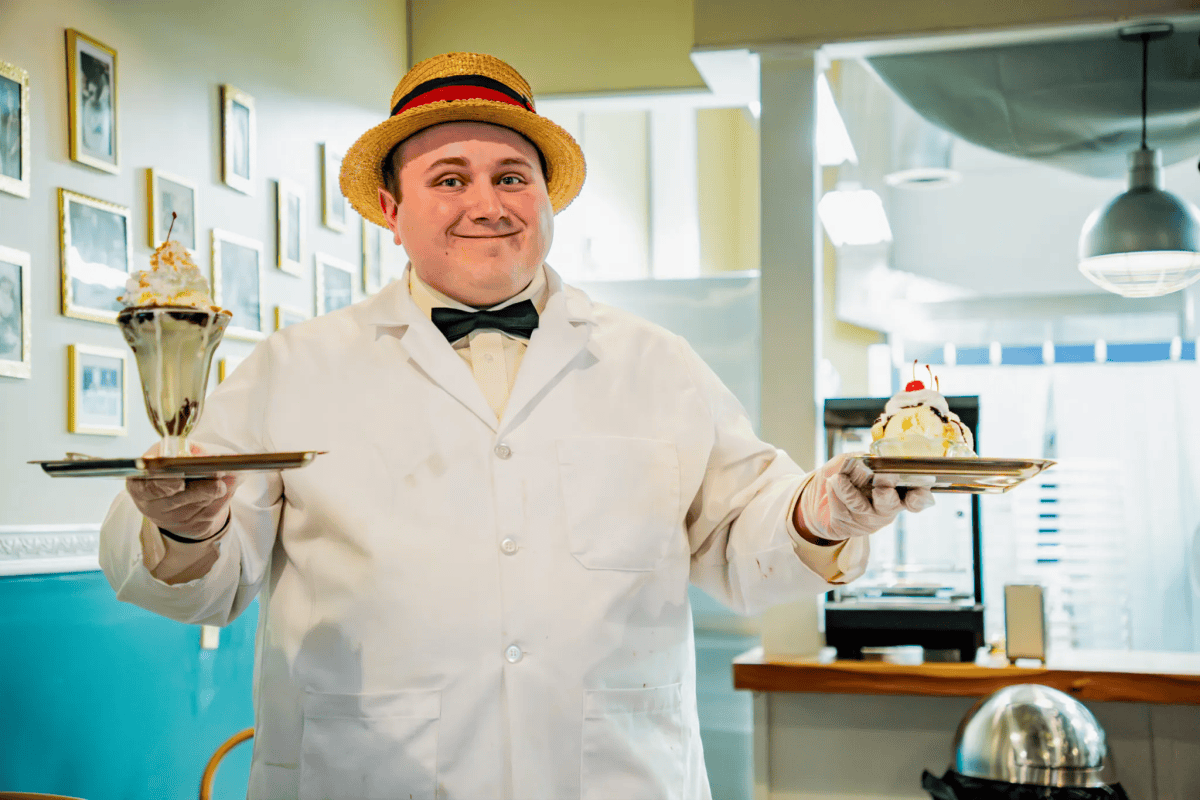 Go behind the scenes of the brand new Fizzy Flapper + Dragon’s Forge Cafe Go behind the scenes of the brand new Fizzy Flapper + Dragon’s Forge Cafe