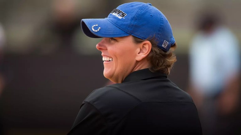 New Les Stuedeman Field honors legendary UAH softball coach New Les Stuedeman Field honors legendary UAH softball coach