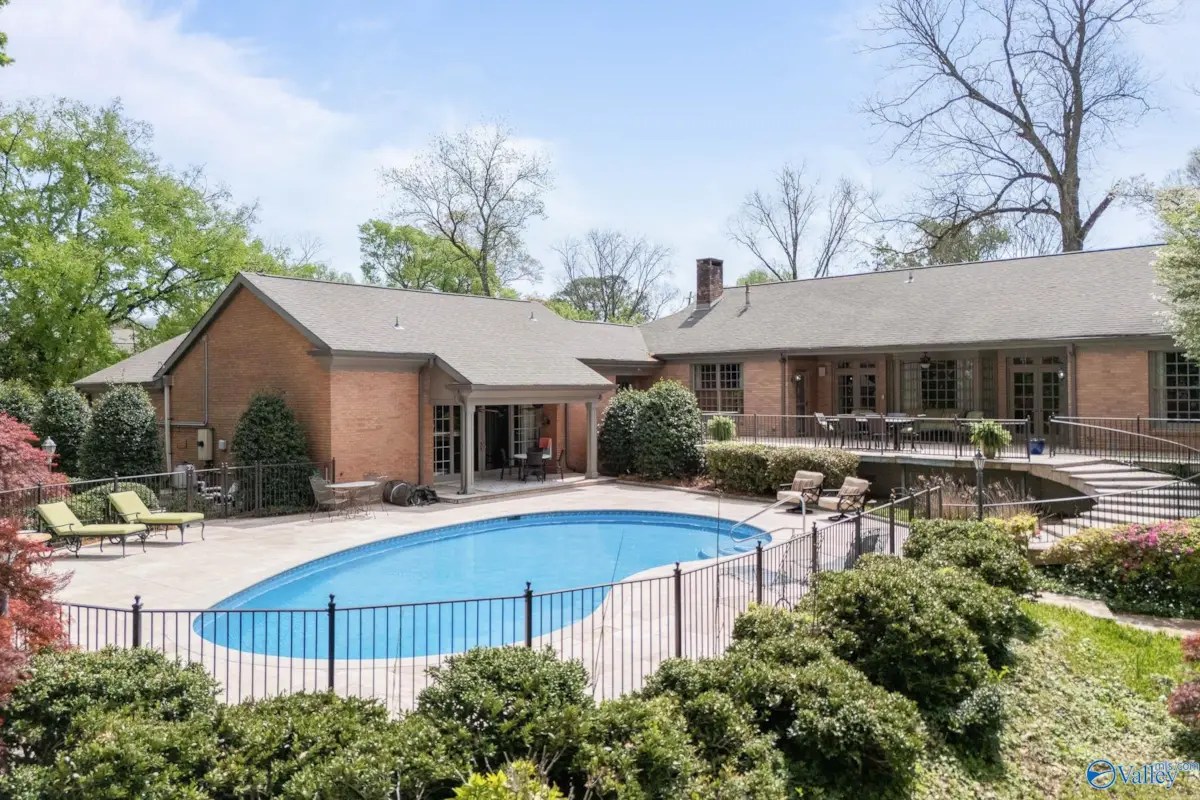 10 of Huntsville’s most expensive homes for sale right now 10 of Huntsville’s most expensive homes for sale right now