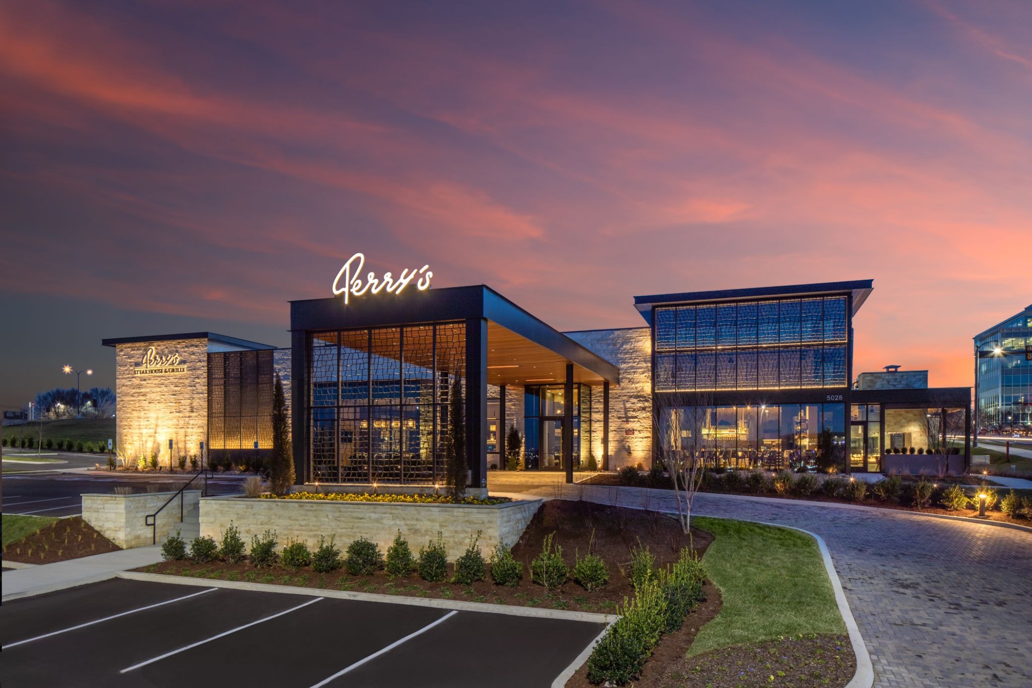 Shake Shack, Perry’s Steakhouse — Check out 8 new openings that are coming to Huntsville + 1 closing Shake Shack, Perry’s Steakhouse — Check out 8 new openings that are coming to Huntsville + 1 closing
