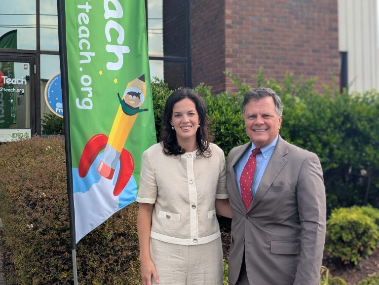 Free 2 Teach expands its educator resource program into Morgan County Free 2 Teach expands its educator resource program into Morgan County