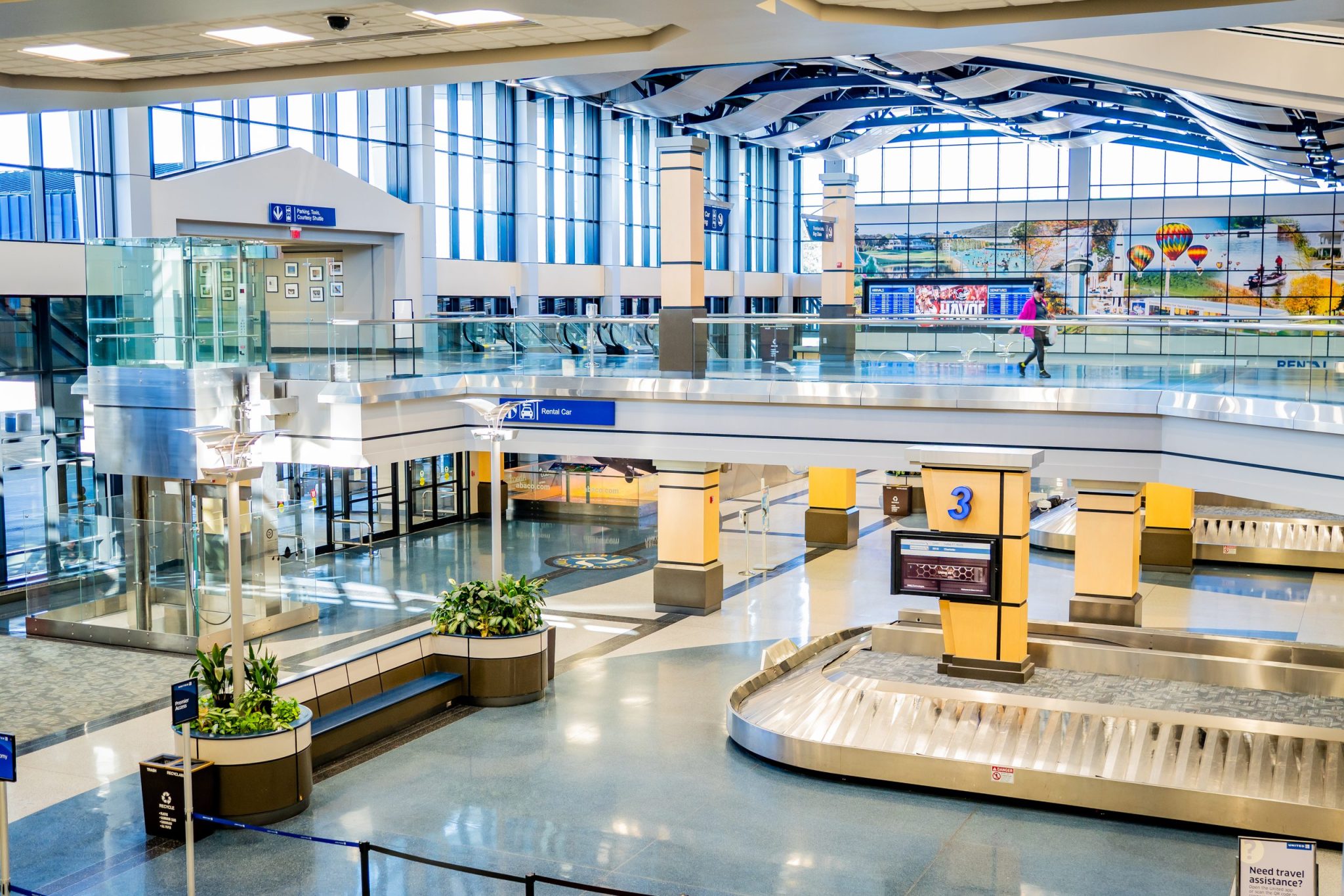 Huntsville International Airport nominated for Best Small Airport — vote now! Huntsville International Airport nominated for Best Small Airport — vote now!