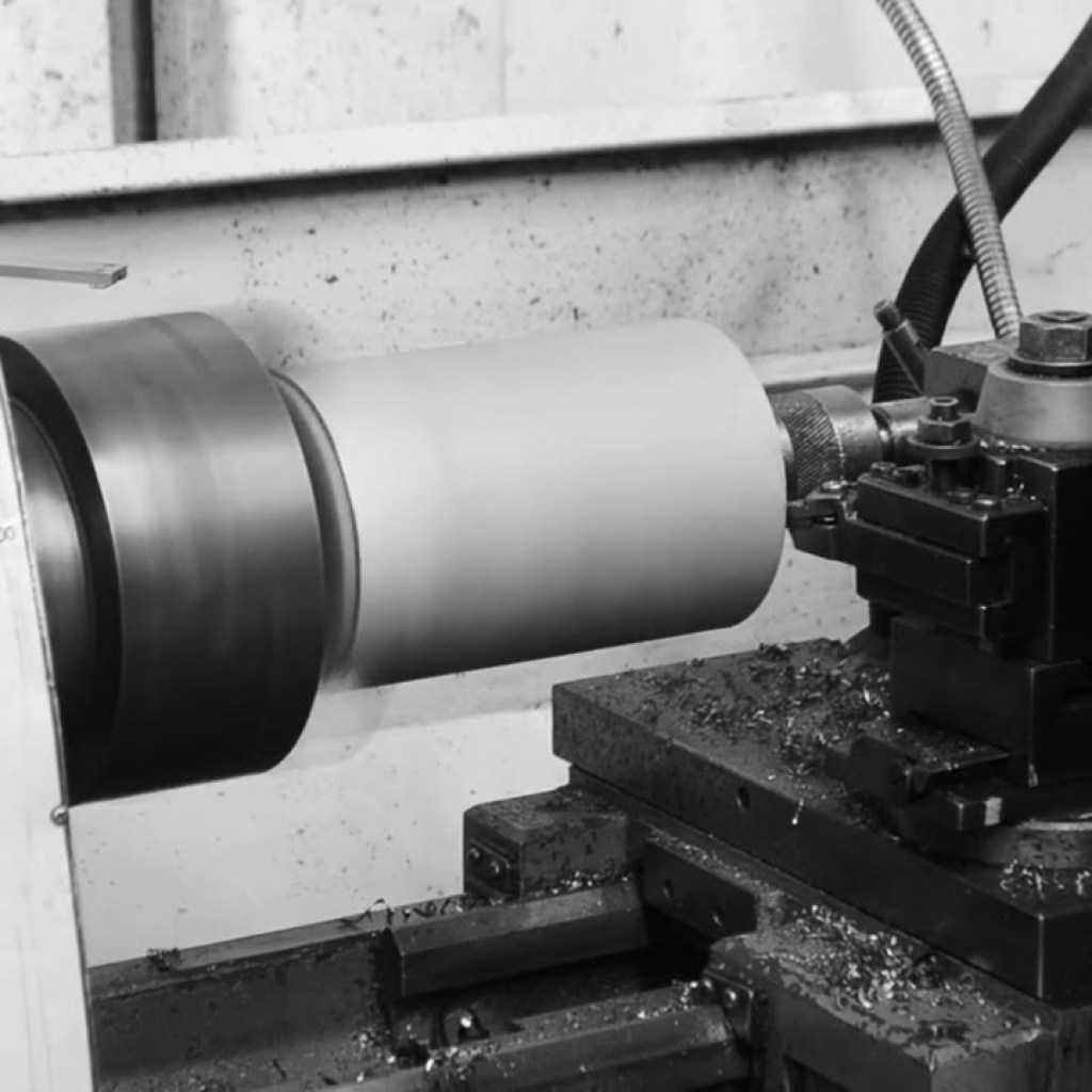 Tornería en madera vs tornería en metal: diferencias y similitudes Tornería en madera vs tornería en metal: diferencias y similitudes