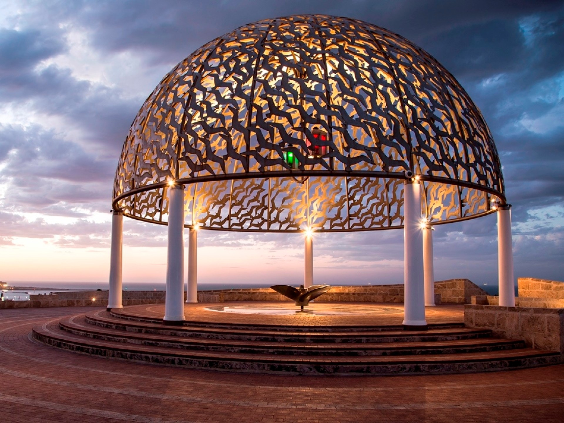 HMAS Sydney II Memorial in Geraldton showcasing a tribute to the naval battles and honoring Australia's brave servicemen. HMAS Sydney II Memorial in Geraldton showcasing a tribute to the naval battles and honoring Australia's brave servicemen.