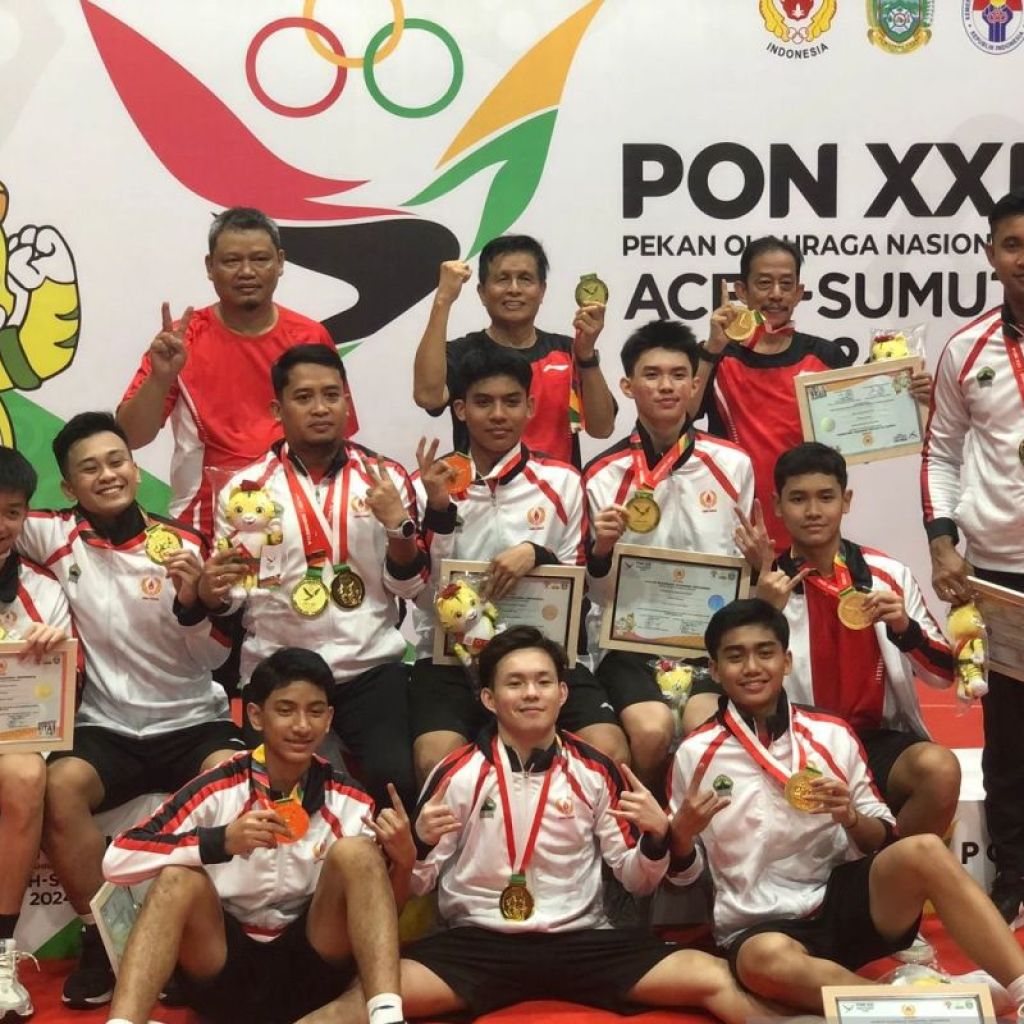 Hasil akhir bulu tangkis beregu PON 2024: Jateng sapu bersih Hasil akhir bulu tangkis beregu PON 2024: Jateng sapu bersih