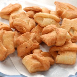 Resep Kue Kering Goreng Sederhana: Camilan Renyah dan Gurih Resep Kue Kering Goreng Sederhana: Camilan Renyah dan Gurih