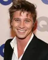 Garrett Hedlund Garrett Hedlund