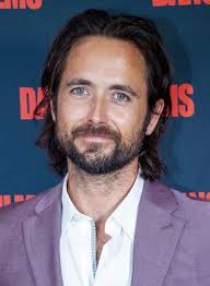 Justin Chatwin Justin Chatwin