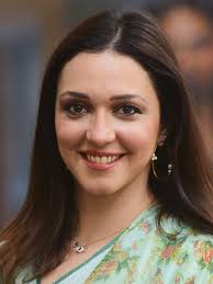 Nauheed Cyrusi Nauheed Cyrusi