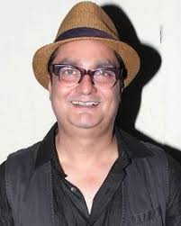 Vinay Pathak Vinay Pathak