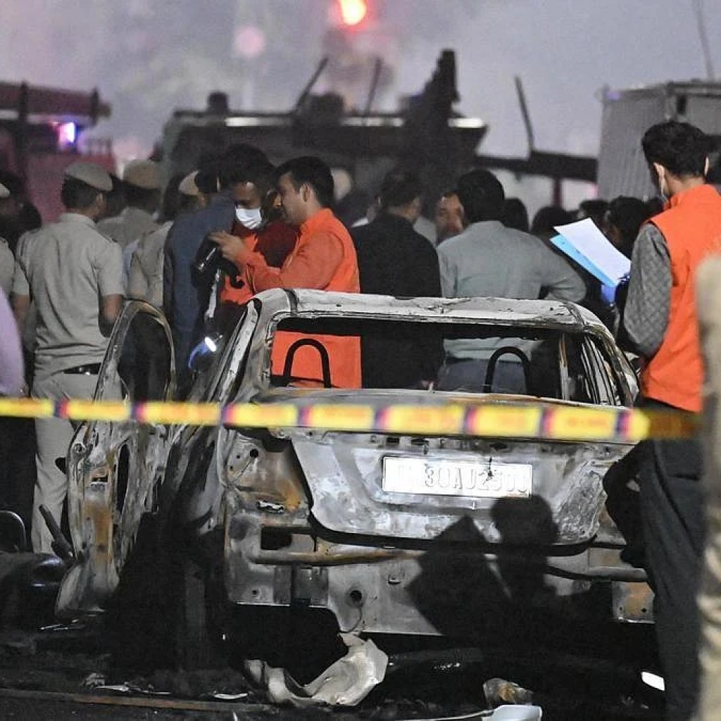 டெல்லி குண்டுவெடிப்பு விவகாரம்: டெட் டிராப் இ-மெயில் பயன்படுத்திய தீவிரவாதிகள் டெல்லி குண்டுவெடிப்பு விவகாரம்: டெட் டிராப் இ-மெயில் பயன்படுத்திய தீவிரவாதிகள்