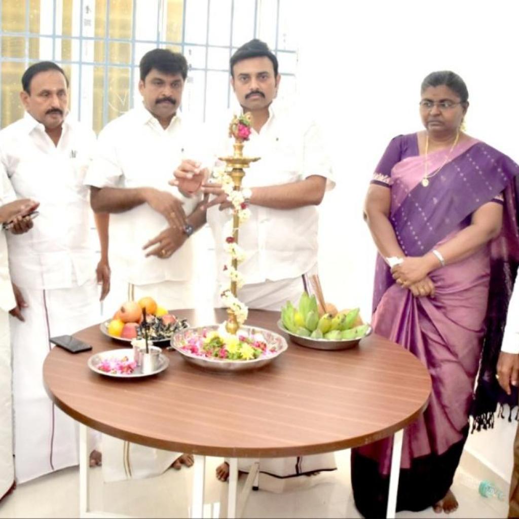 கொல்லிமலையில் இரவு வான் பூங்கா அமைக்கும் பணி தொடக்கம் – அமைச்சர் தகவல் கொல்லிமலையில் இரவு வான் பூங்கா அமைக்கும் பணி தொடக்கம் – அமைச்சர் தகவல்