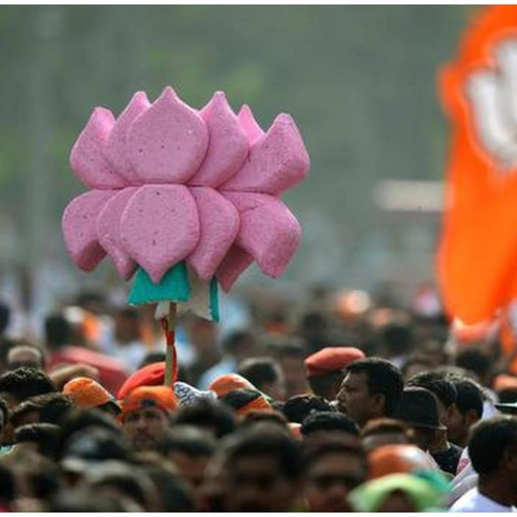 பிஹாரில் வாக்காளர் திருத்தத்தை எதிர்த்தும், தமிழகத்தில் ஆதரித்தும் இரட்டை வேடம் ஏன்? – பாஜக பிஹாரில் வாக்காளர் திருத்தத்தை எதிர்த்தும், தமிழகத்தில் ஆதரித்தும் இரட்டை வேடம் ஏன்? – பாஜக