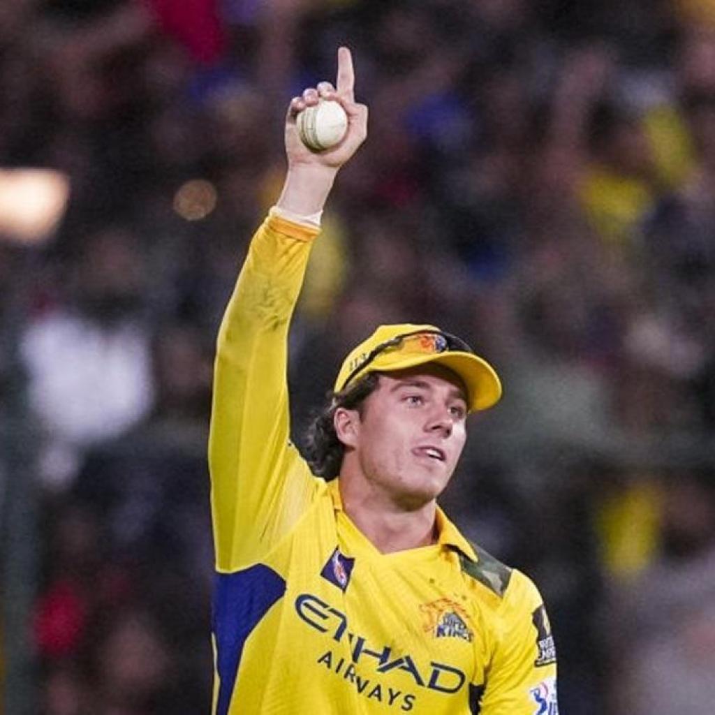 அஸ்வின் கருத்தால் எழுந்த சர்ச்சை: டெவால்ட் பிரேவிஸ் ஒப்பந்தத்தில் விதிமீறலா? – சிஎஸ்கே அணி நிர்வாகம் விளக்கம் அஸ்வின் கருத்தால் எழுந்த சர்ச்சை: டெவால்ட் பிரேவிஸ் ஒப்பந்தத்தில் விதிமீறலா? – சிஎஸ்கே அணி நிர்வாகம் விளக்கம்