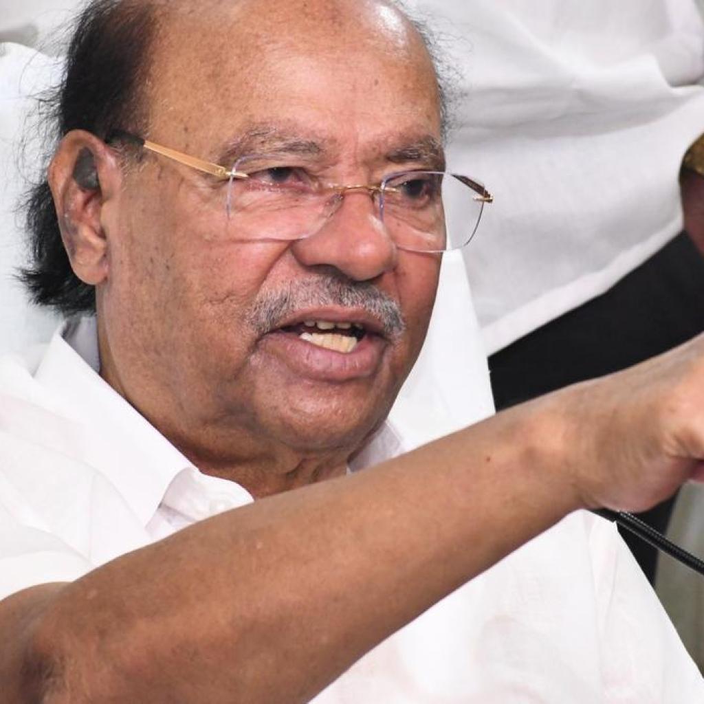 பட்டானூரில் இன்று திட்டமிட்டபடி பாமக பொதுக்குழு: ராமதாஸ் அறிவிப்பு பட்டானூரில் இன்று திட்டமிட்டபடி பாமக பொதுக்குழு: ராமதாஸ் அறிவிப்பு