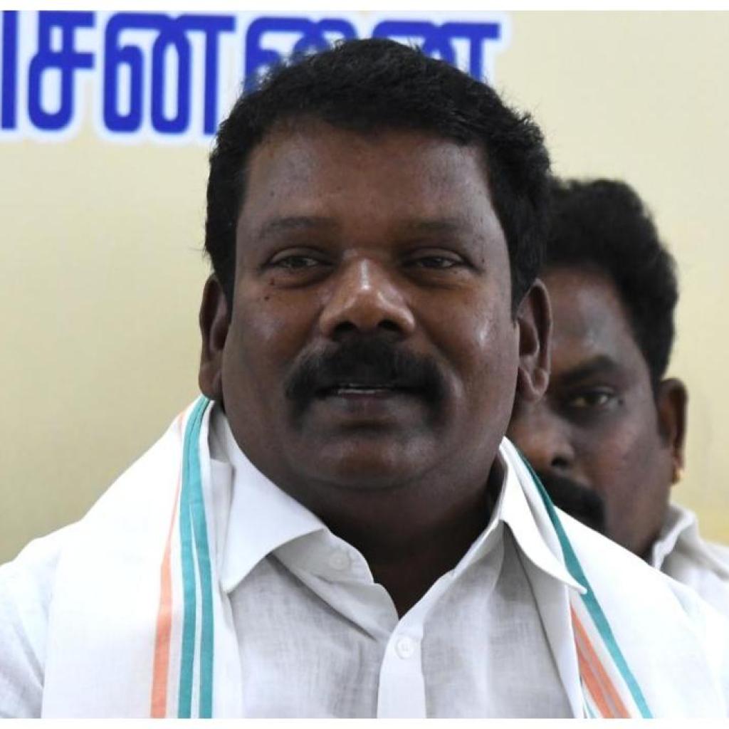 ரேபரேலியில் பாஜகவினரால் ராகுல் காந்தி தடுத்து நிறுத்தம்: செல்வப்பெருந்தகை கண்டனம் ரேபரேலியில் பாஜகவினரால் ராகுல் காந்தி தடுத்து நிறுத்தம்: செல்வப்பெருந்தகை கண்டனம்