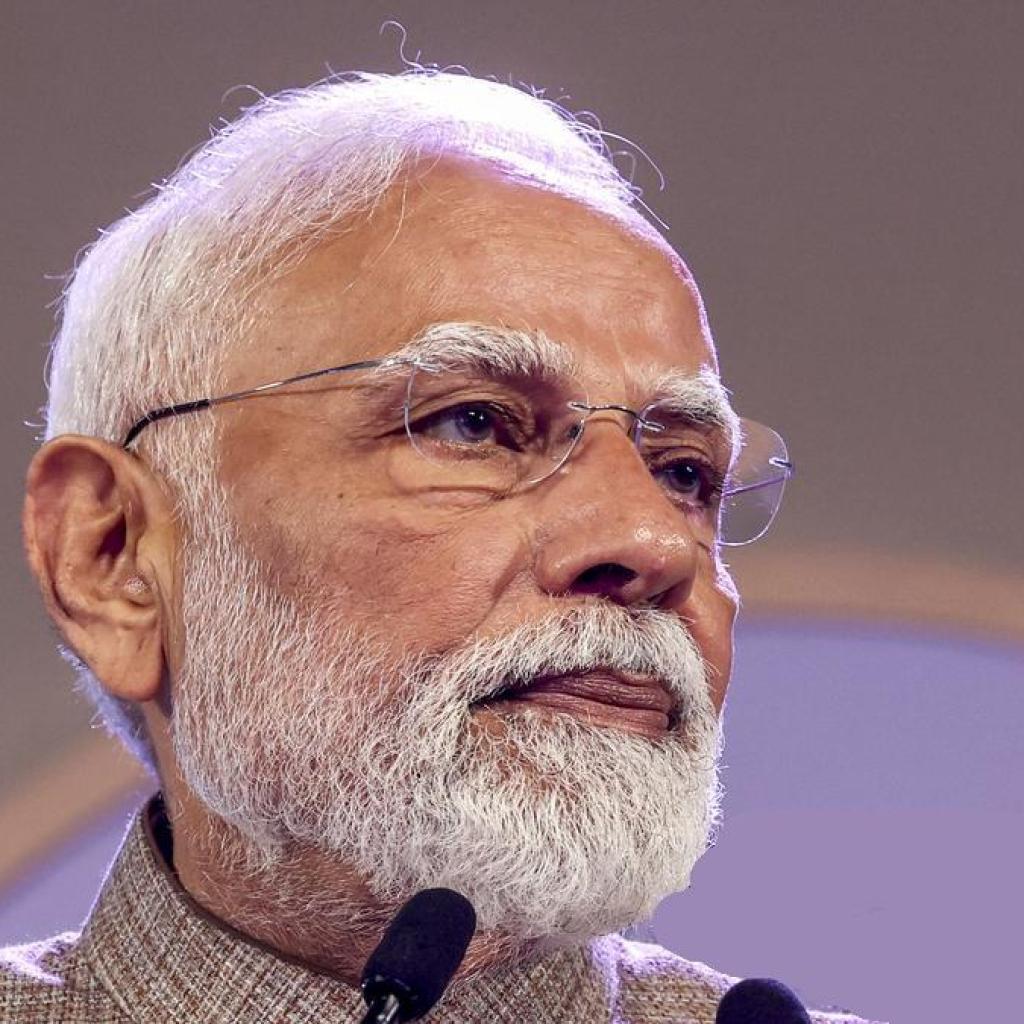 நேபாளத்தில் அமைதியை நிலைநாட்ட ஆதரவு: பிரதமர் நரேந்திர மோடி உறுதி நேபாளத்தில் அமைதியை நிலைநாட்ட ஆதரவு: பிரதமர் நரேந்திர மோடி உறுதி