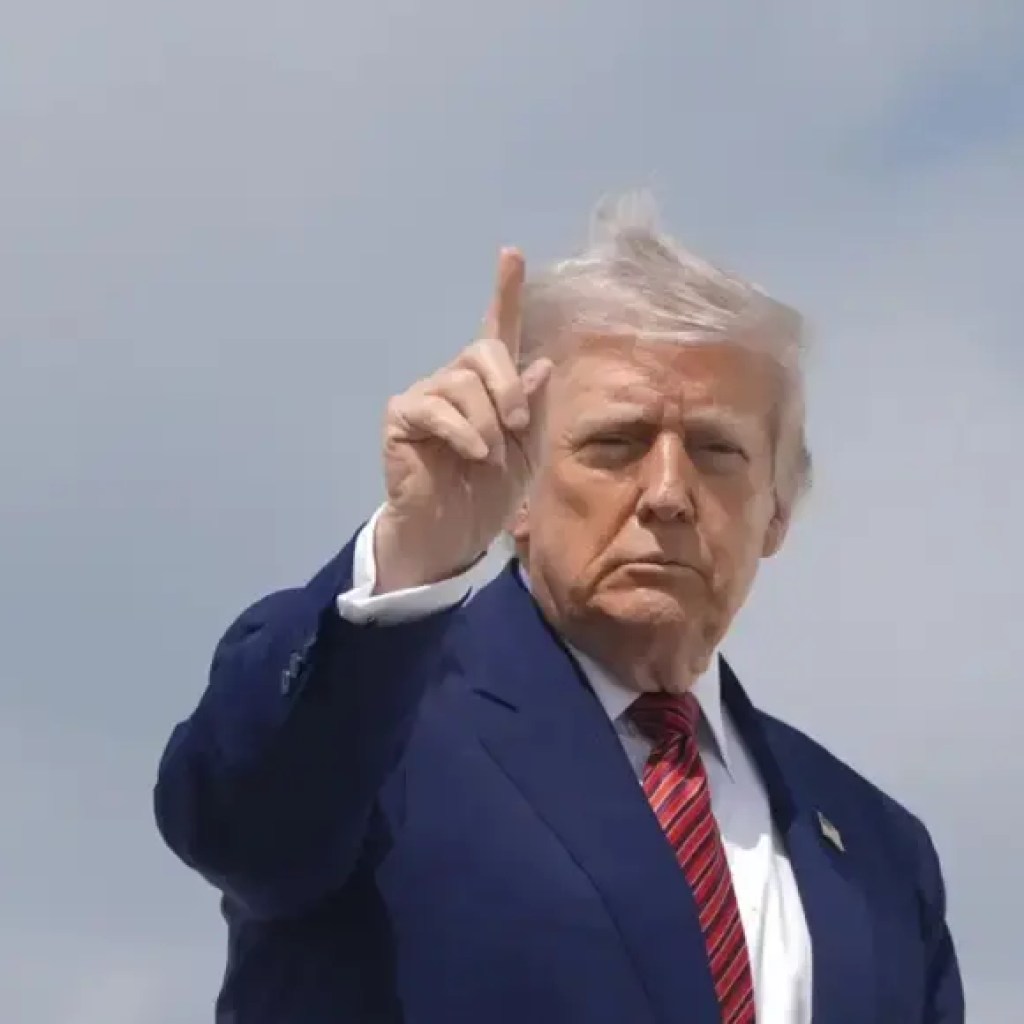 டிரம்ப் நிர்வாகம் கலவையான செய்திகளை அனுப்புவதால் சட்டவிரோத குடியேறியவர்கள் மீது பனி மற்றும் ஃபெமா இடையே பிடிபட்ட தங்குமிடங்கள் – டைம்ஸ் ஆஃப் இந்தியா டிரம்ப் நிர்வாகம் கலவையான செய்திகளை அனுப்புவதால் சட்டவிரோத குடியேறியவர்கள் மீது பனி மற்றும் ஃபெமா இடையே பிடிபட்ட தங்குமிடங்கள் – டைம்ஸ் ஆஃப் இந்தியா