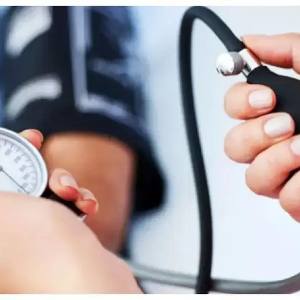 இரத்த அழுத்தம்: இரத்த அழுத்தத்தை உடனடியாக வீழ்த்துவதற்கான 7 வழிகள் | – டைம்ஸ் ஆஃப் இந்தியா இரத்த அழுத்தம்: இரத்த அழுத்தத்தை உடனடியாக வீழ்த்துவதற்கான 7 வழிகள் | – டைம்ஸ் ஆஃப் இந்தியா