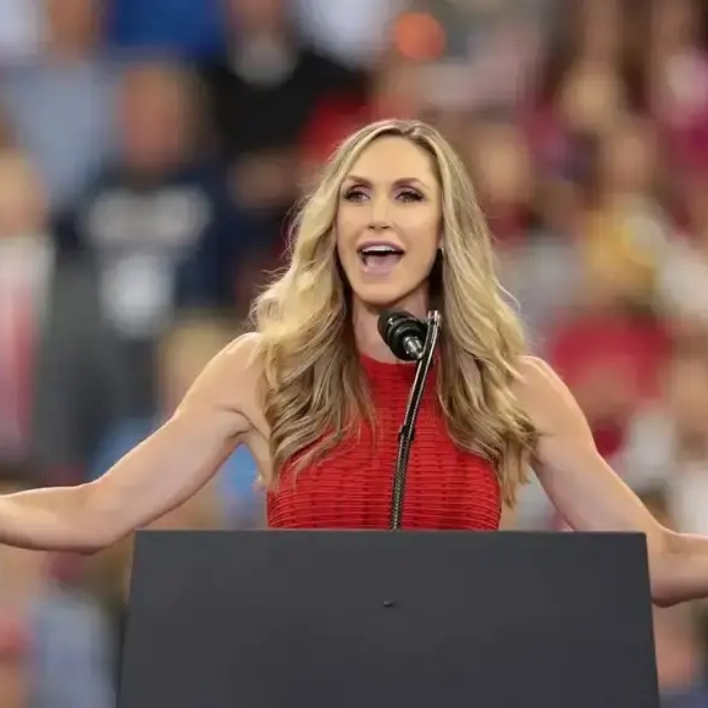 லாரா டிரம்ப்: டொனால்ட் டிரம்புடன் லாரா டிரம்ப் எவ்வாறு தொடர்புடையவர்? | – டைம்ஸ் ஆஃப் இந்தியா லாரா டிரம்ப்: டொனால்ட் டிரம்புடன் லாரா டிரம்ப் எவ்வாறு தொடர்புடையவர்? | – டைம்ஸ் ஆஃப் இந்தியா