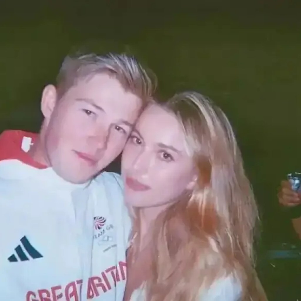 ஈவ் வேலைகள் யார்? விரைவில் 6.7 மில்லியன் டாலர் திருமணத்தில் ஒலிம்பியன் ஹாரி சார்லஸை திருமணம் செய்த ஸ்டீவ் ஜாப்ஸின் இளைய மகள்; அவரது தொழில் குடும்ப மரபு நிகர மதிப்பு மற்றும் பலவற்றை அறிந்து கொள்ளுங்கள் | – டைம்ஸ் ஆஃப் இந்தியா ஈவ் வேலைகள் யார்? விரைவில் 6.7 மில்லியன் டாலர் திருமணத்தில் ஒலிம்பியன் ஹாரி சார்லஸை திருமணம் செய்த ஸ்டீவ் ஜாப்ஸின் இளைய மகள்; அவரது தொழில் குடும்ப மரபு நிகர மதிப்பு மற்றும் பலவற்றை அறிந்து கொள்ளுங்கள் | – டைம்ஸ் ஆஃப் இந்தியா