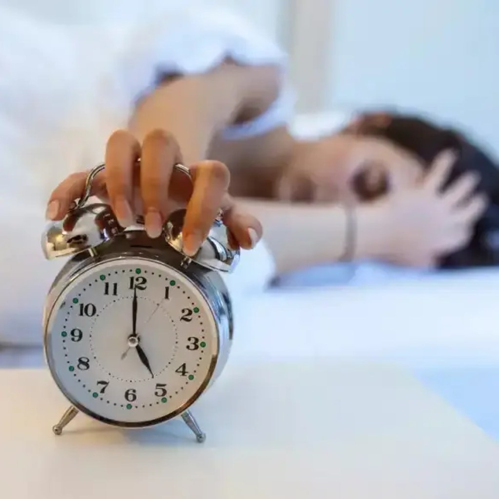 அதிகாலை 5 மணிக்கு எழுந்திருப்பது மூளையின் முழு திறனைத் திறக்கிறதா? சிறந்த நரம்பியல் விஞ்ஞானி விளக்குகிறார் | – தி டைம்ஸ் ஆஃப் இந்தியா அதிகாலை 5 மணிக்கு எழுந்திருப்பது மூளையின் முழு திறனைத் திறக்கிறதா? சிறந்த நரம்பியல் விஞ்ஞானி விளக்குகிறார் | – தி டைம்ஸ் ஆஃப் இந்தியா