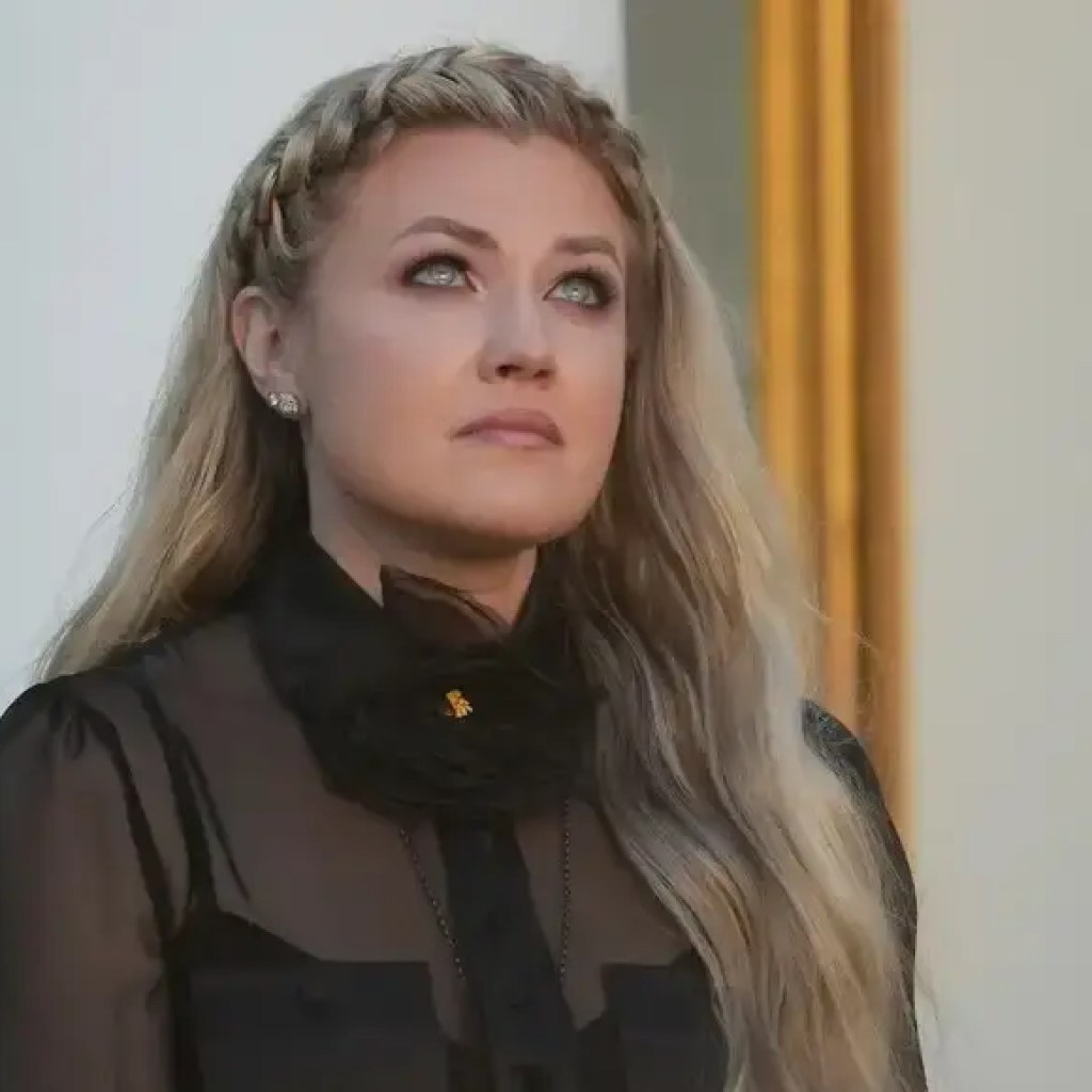 எரிகா கிர்க் முன்னாள் கணவர் சதி கோட்பாடு என்ன? | உலகச் செய்திகள் – தி டைம்ஸ் ஆஃப் இந்தியா எரிகா கிர்க் முன்னாள் கணவர் சதி கோட்பாடு என்ன? | உலகச் செய்திகள் – தி டைம்ஸ் ஆஃப் இந்தியா