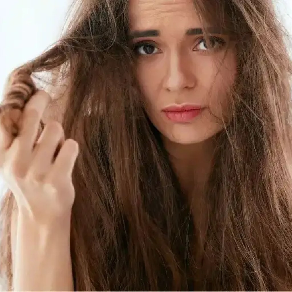 தினசரி காற்று மாசுபாடு எப்படி உங்கள் முடி மற்றும் உச்சந்தலையை ரகசியமாக சேதப்படுத்துகிறது: கவனிக்க வேண்டிய அறிகுறிகள் மற்றும் உங்கள் தலைமுடி மற்றும் உச்சந்தலையை பாதுகாக்கும் குறிப்புகள் | – டைம்ஸ் ஆஃப் இந்தியா தினசரி காற்று மாசுபாடு எப்படி உங்கள் முடி மற்றும் உச்சந்தலையை ரகசியமாக சேதப்படுத்துகிறது: கவனிக்க வேண்டிய அறிகுறிகள் மற்றும் உங்கள் தலைமுடி மற்றும் உச்சந்தலையை பாதுகாக்கும் குறிப்புகள் | – டைம்ஸ் ஆஃப் இந்தியா