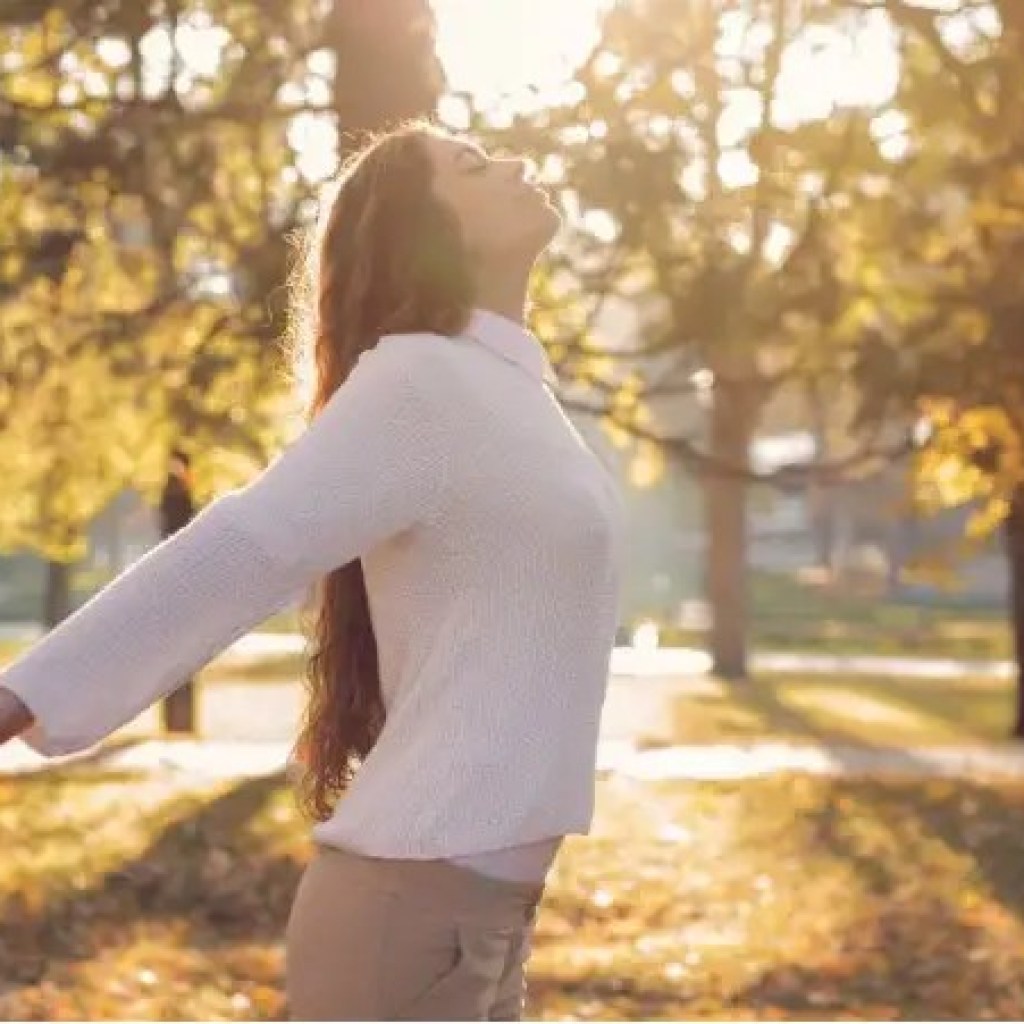 அனைத்து பெண்களும் 40 க்குப் பிறகு எடுக்கத் தொடங்க வேண்டும் அனைத்து பெண்களும் 40 க்குப் பிறகு எடுக்கத் தொடங்க வேண்டும்