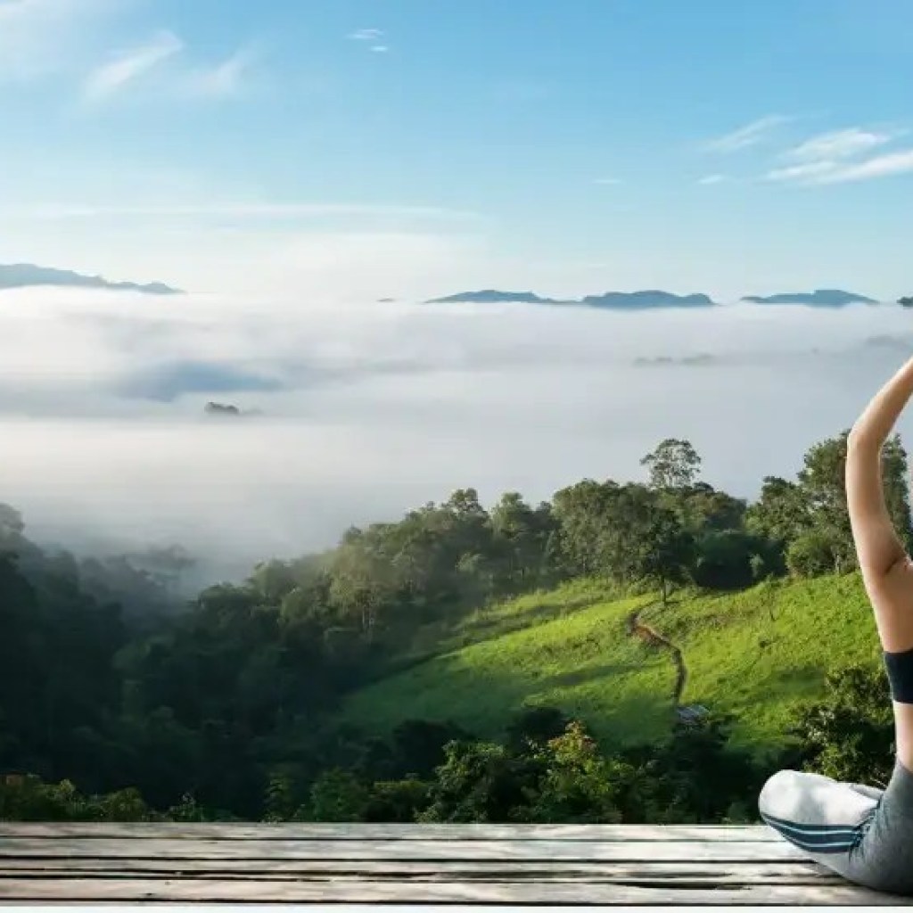 4 நீல மண்டல சமூகங்களிலிருந்து நீண்ட ஆயுள் ரகசியங்களைப் பின்பற்ற எளிதானது 4 நீல மண்டல சமூகங்களிலிருந்து நீண்ட ஆயுள் ரகசியங்களைப் பின்பற்ற எளிதானது