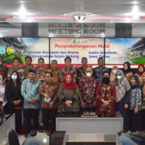 Teken Perjanjian Kerja Sama Bersama Kadin Jatim, Ini Misi FEB Unisma Teken Perjanjian Kerja Sama Bersama Kadin Jatim, Ini Misi FEB Unisma