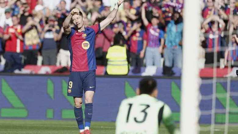 Robert Lewandowski, Mesin Gol Barcelona yang Lumat Girona Robert Lewandowski, Mesin Gol Barcelona yang Lumat Girona