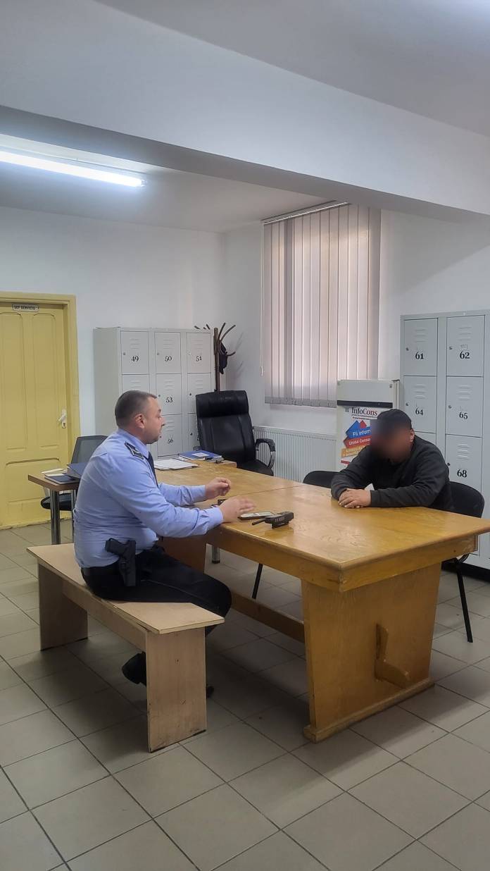 Fete hărțuite pe stradă Fete hărțuite pe stradă