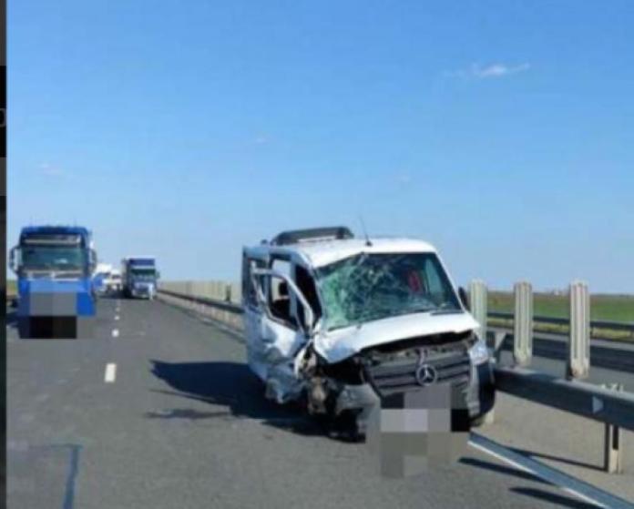 Accident pe A1 între un autocamion şi un TIR Accident pe A1 între un autocamion şi un TIR