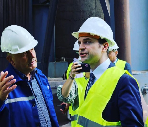 Alunecare de teren la Cariera Rovinari din cadrul Complexului Energetic Oltenia. Reacţia ministrului Sebastian Burduja Alunecare de teren la Cariera Rovinari din cadrul Complexului Energetic Oltenia. Reacţia ministrului Sebastian Burduja