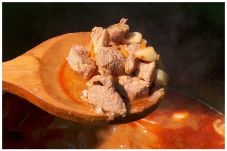 Jangan ditambah air, ini trik mengatasi kuah kari yang asin, cukup gunakan 1 bahan dapur saja Jangan ditambah air, ini trik mengatasi kuah kari yang asin, cukup gunakan 1 bahan dapur saja
