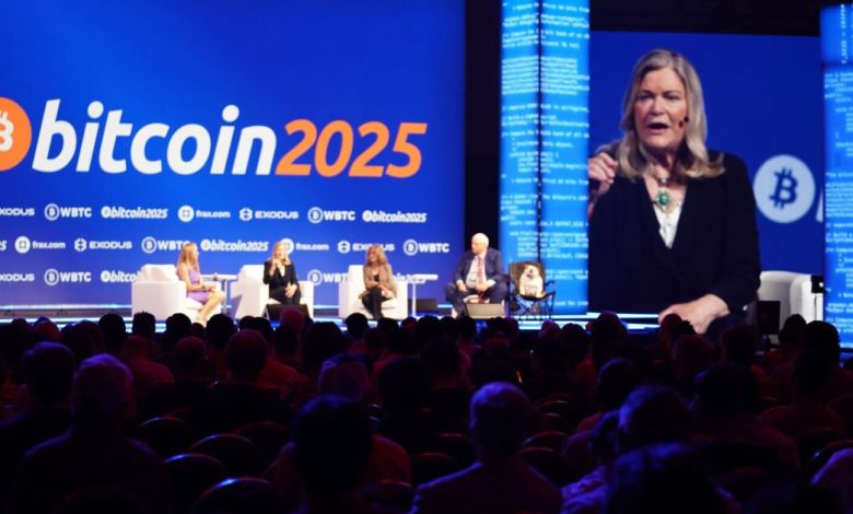 President Trump supports strategic Bitcoin reserve bill, Senator Loomis says President Trump supports strategic Bitcoin reserve bill, Senator Loomis says