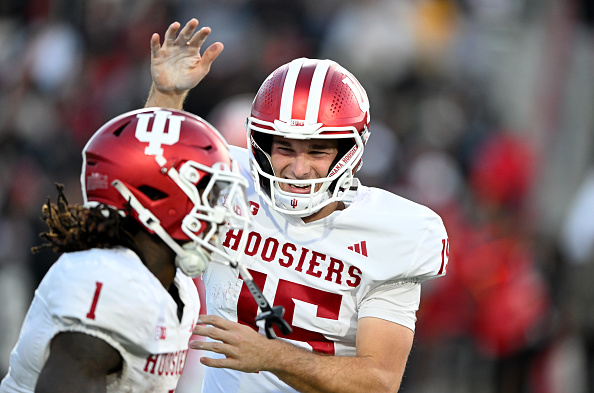 Week 11 College Football Odds Report and Line Moves Week 11 College Football Odds Report and Line Moves