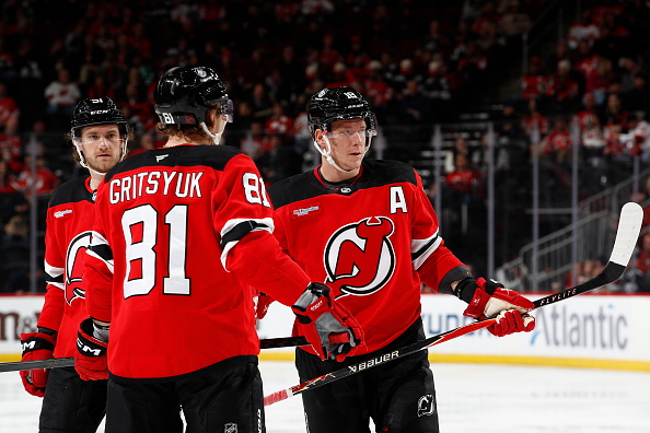 NHL Predictions: Expert Picks on Friday, December 5 NHL Predictions: Expert Picks on Friday, December 5