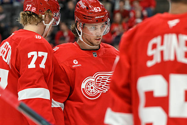 NHL Predictions: Expert Picks on Monday, April 13 NHL Predictions: Expert Picks on Monday, April 13