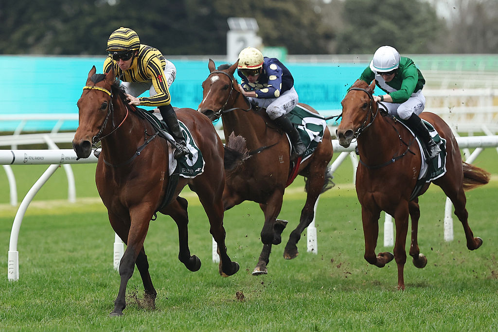 Horse Racing Picks Today at Keeneland for Thursday, April 23 Horse Racing Picks Today at Keeneland for Thursday, April 23