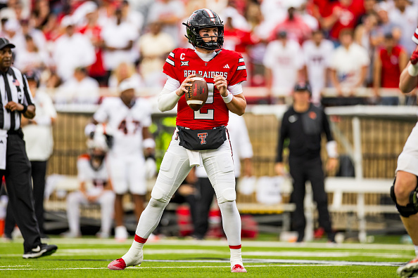 QB Spotlight: QB Props for Week 4 Top 25 Games QB Spotlight: QB Props for Week 4 Top 25 Games