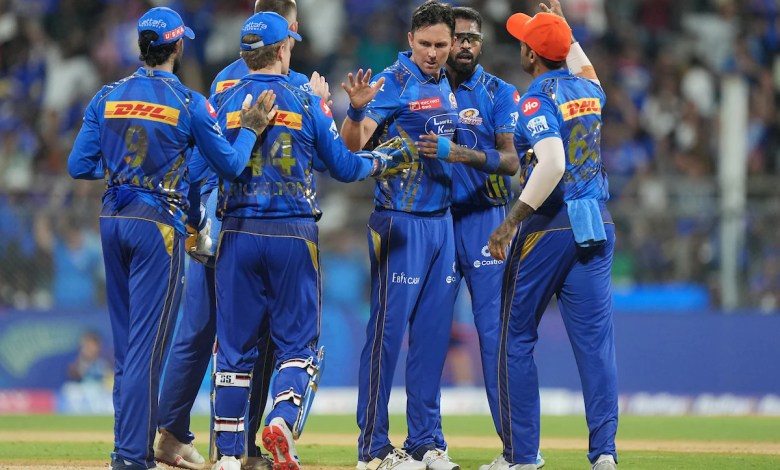 Mumbai Indians Fallible watch to seal IPL playoff spots against Delhi Capital Mumbai Indians Fallible watch to seal IPL playoff spots against Delhi Capital