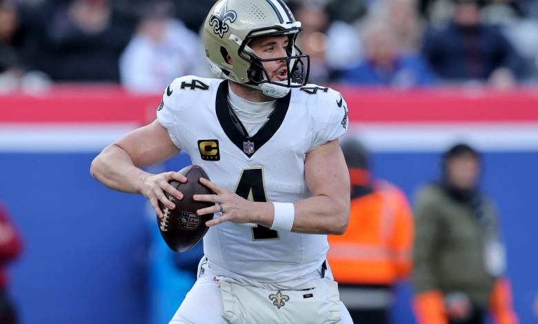 Saints QB Derek Carr are retiring after 11 season Saints QB Derek Carr are retiring after 11 season