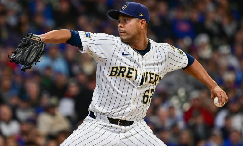 Brucers return from IL to start from LHP Jose Quintana IL Brucers return from IL to start from LHP Jose Quintana IL