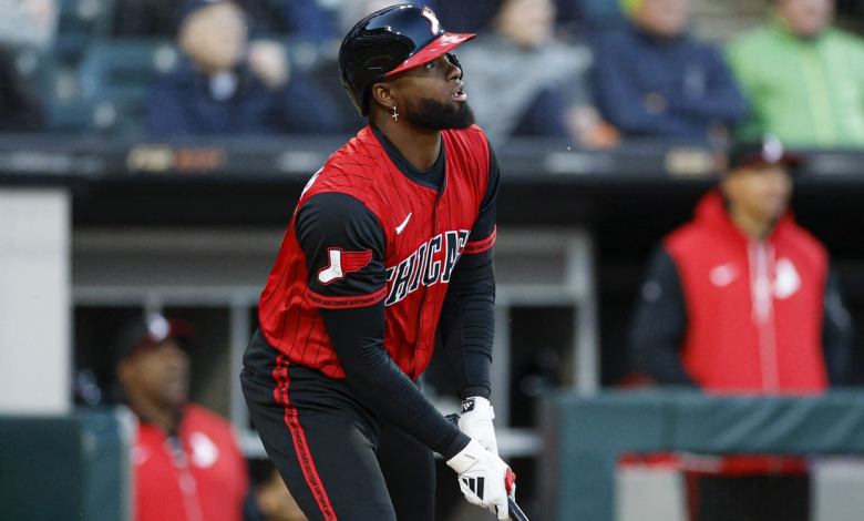 White sox takes to Rangers, as confidence White sox takes to Rangers, as confidence