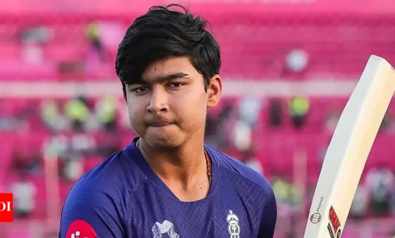 Vaibhav Suryavanshi makes history as the youngest IPL at the age of 14 years Vaibhav Suryavanshi makes history as the youngest IPL at the age of 14 years